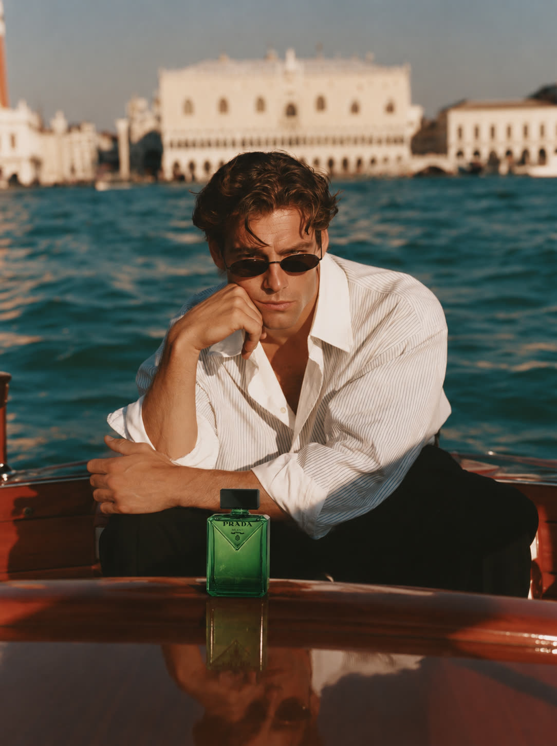 Prada Milano parfum, portrét muža v Benátkach, kreatívny koncept